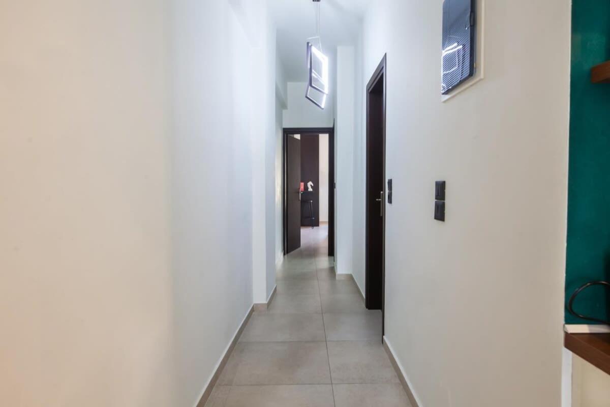 Beautiful Elegant Apartment Next To Monastiraki Атина Екстериор снимка
