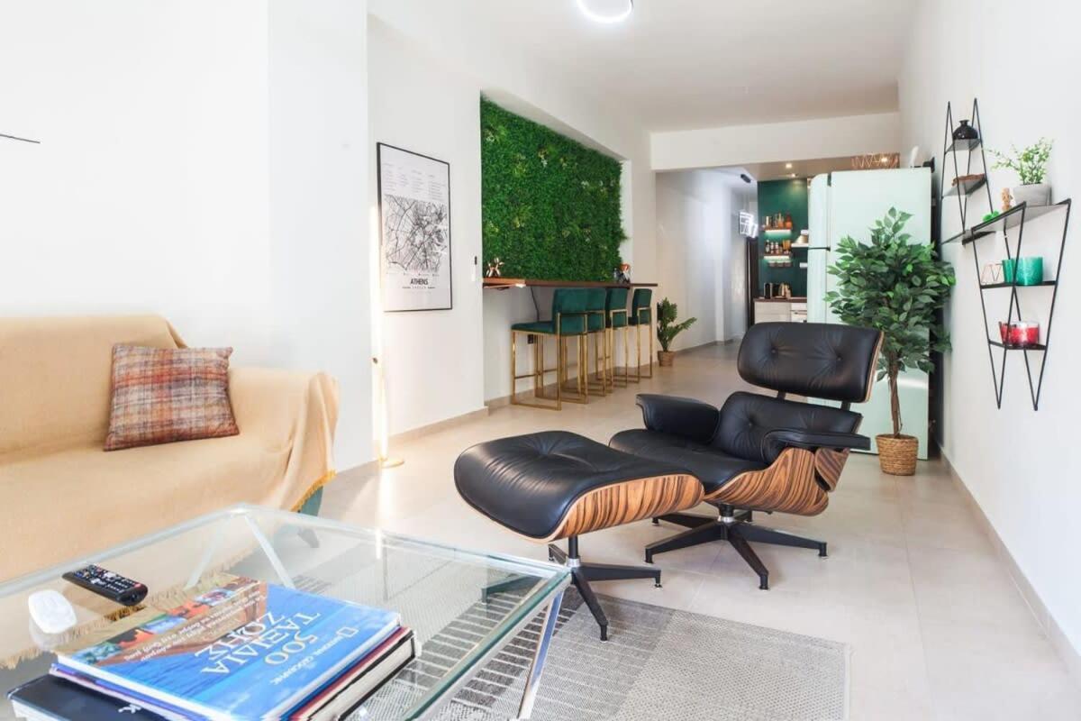 Beautiful Elegant Apartment Next To Monastiraki Атина Екстериор снимка